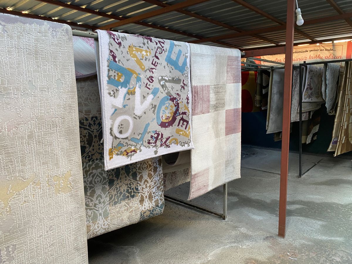 Van halı yıkama örneği - Eyvan Halı Yıkama çalışması